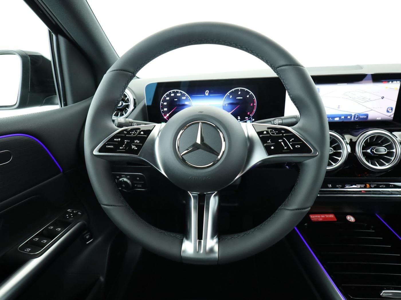 Mercedes-Benz B 200 d Bild 11