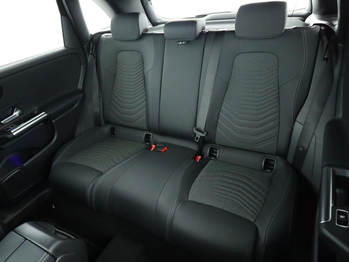 Mercedes-Benz B 200 d Bild 18