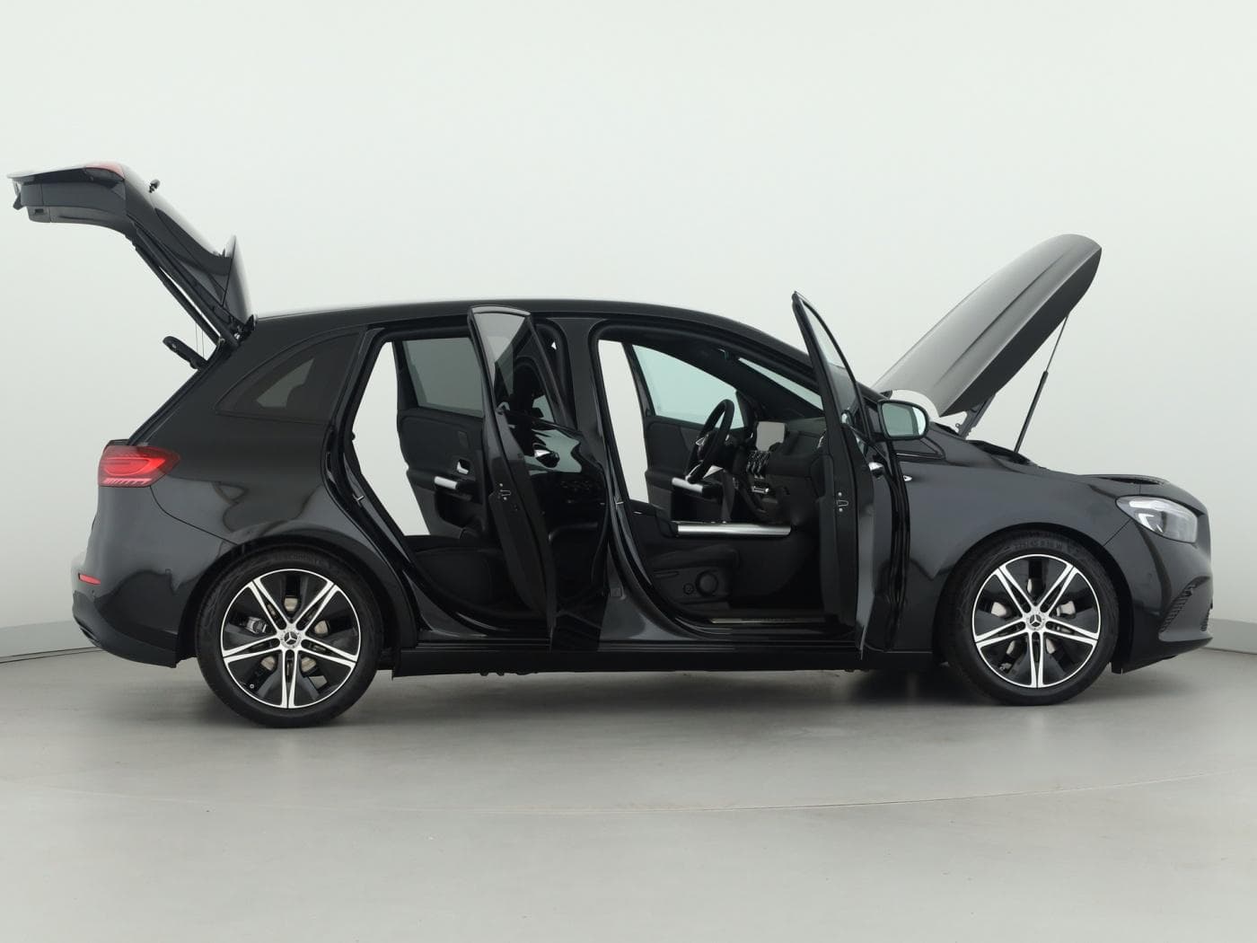 Mercedes-Benz B 200 d Bild 8
