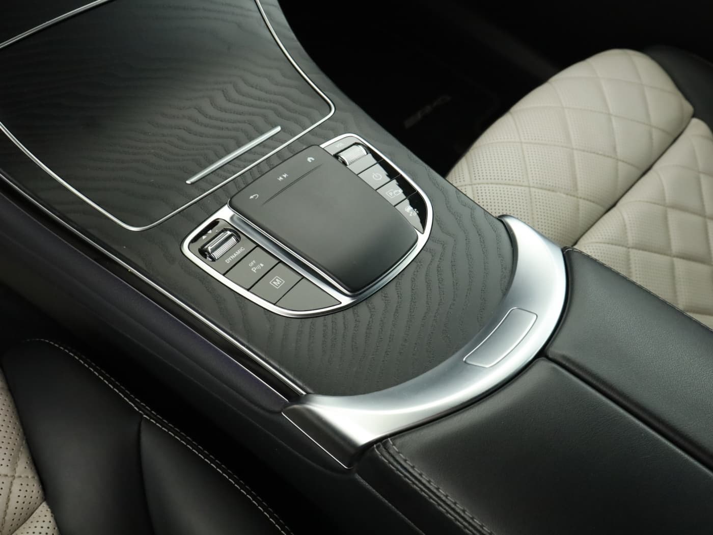 Mercedes-Benz GLC 300 e 4M Coup Bild 15