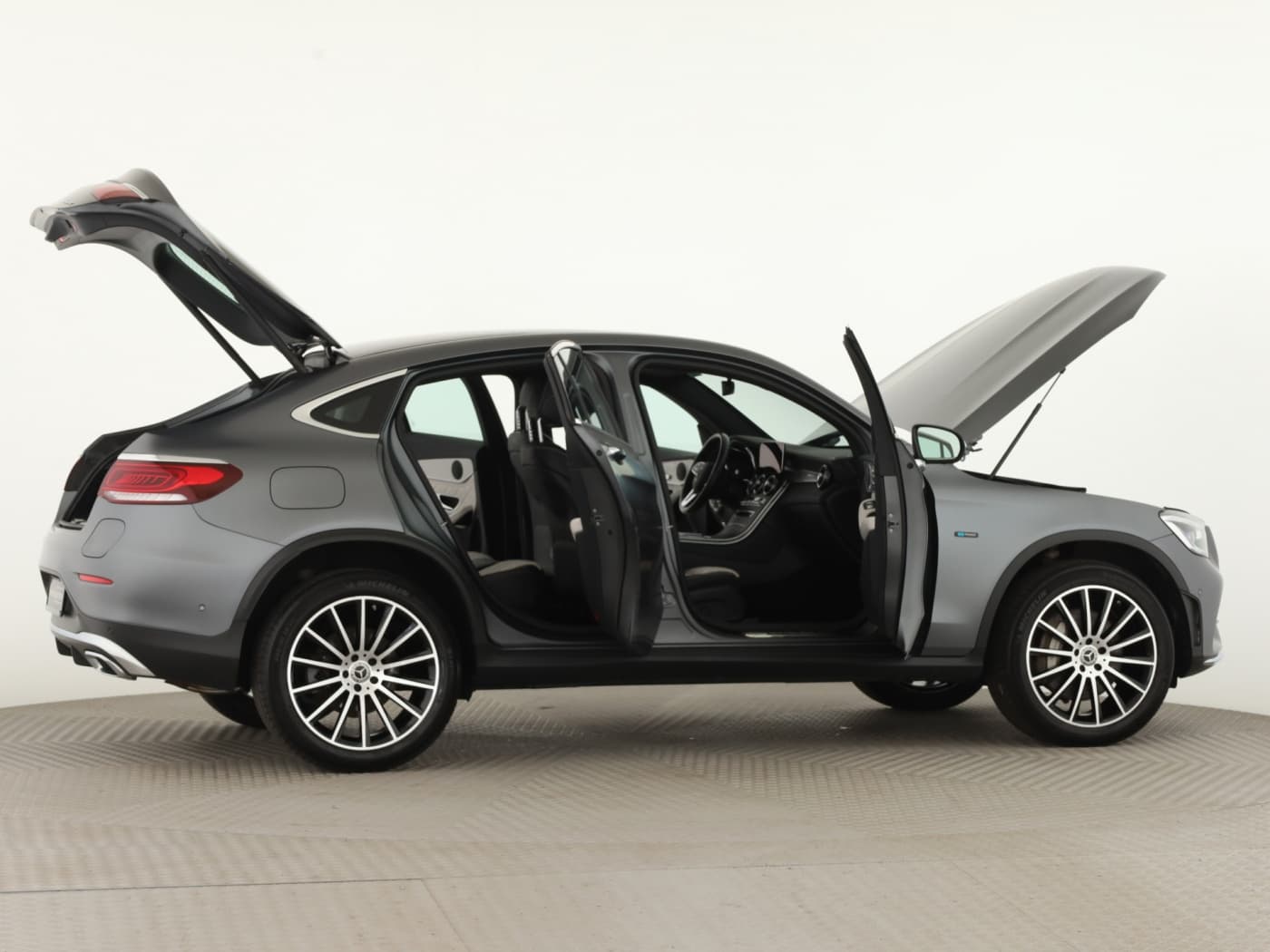 Mercedes-Benz GLC 300 e 4M Coup Bild 8