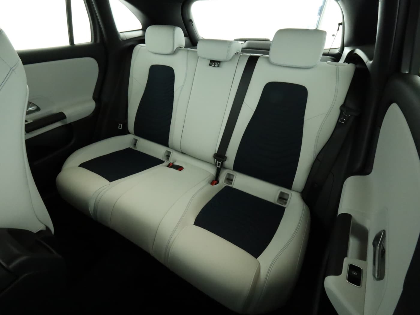 Mercedes-Benz GLA 250 e Bild 18