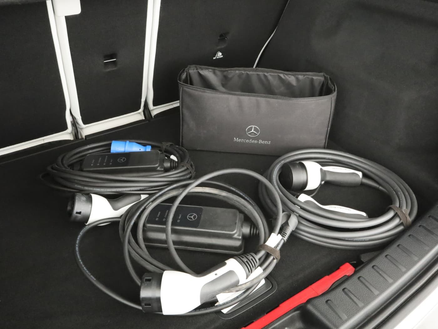 Mercedes-Benz GLA 250 e Bild 28