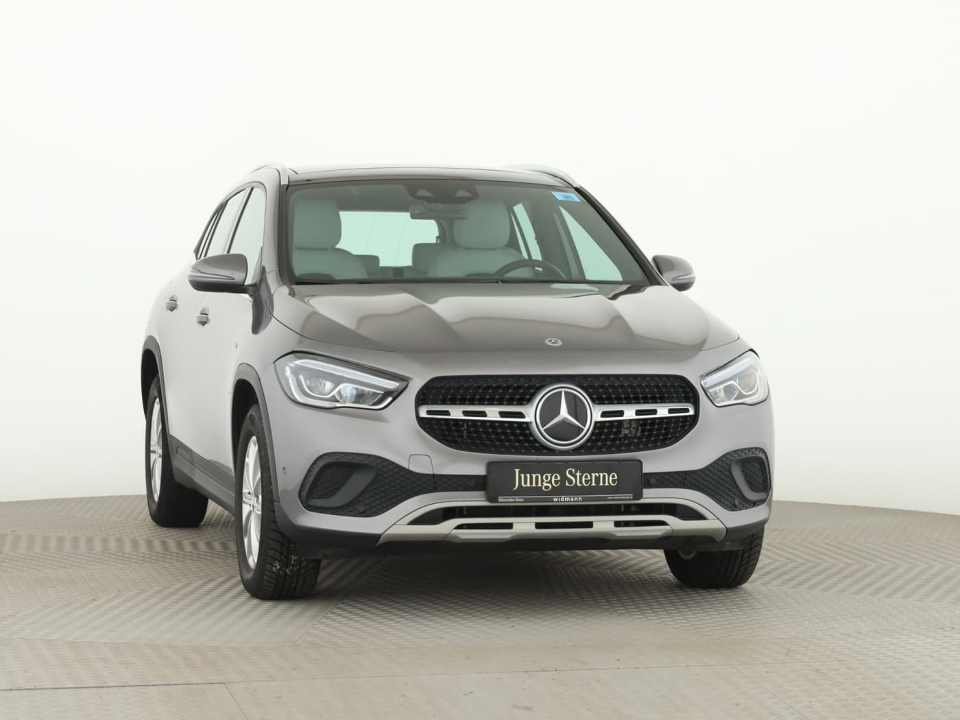 Mercedes-Benz GLA 250 e Bild 3