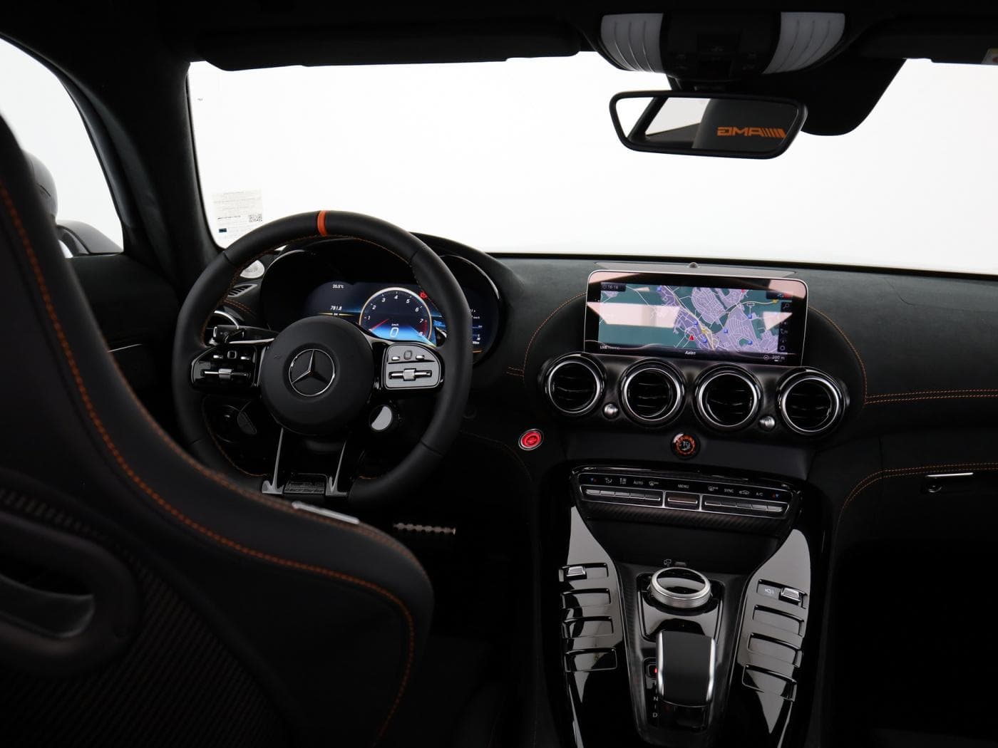 Mercedes-Benz AMG GT Black Series Bild 10