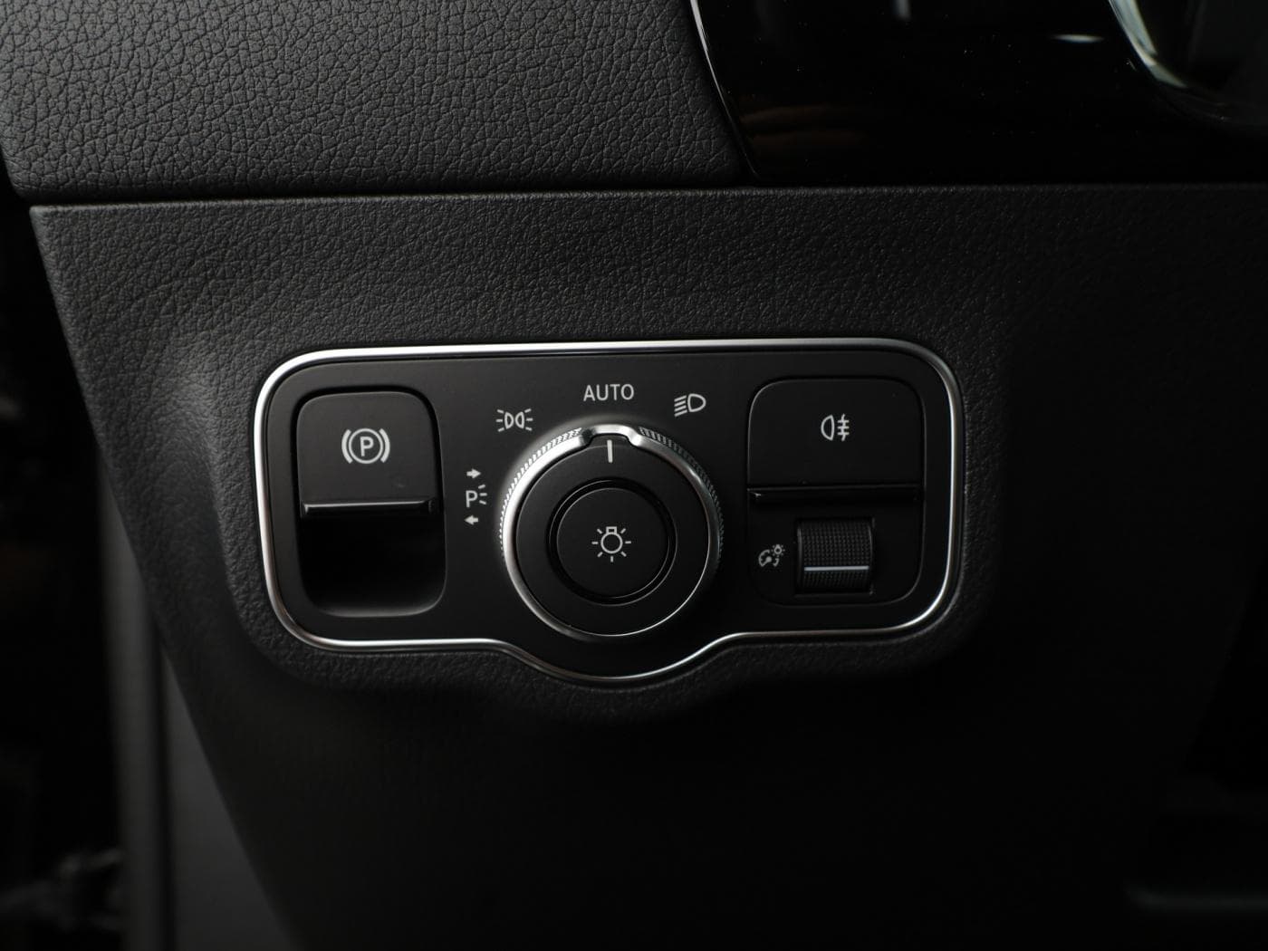 Mercedes-Benz B 220 d Bild 29