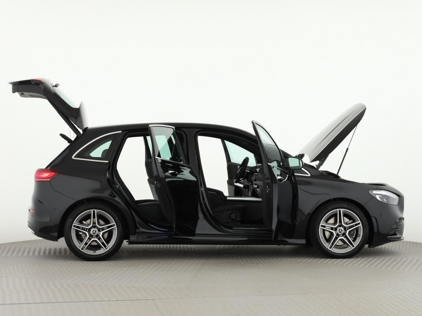 Mercedes-Benz B 220 d Bild 8