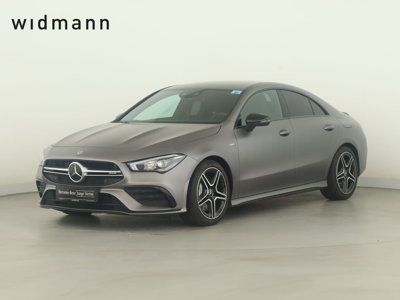 Mercedes-Benz CLA 35 AMG 4M