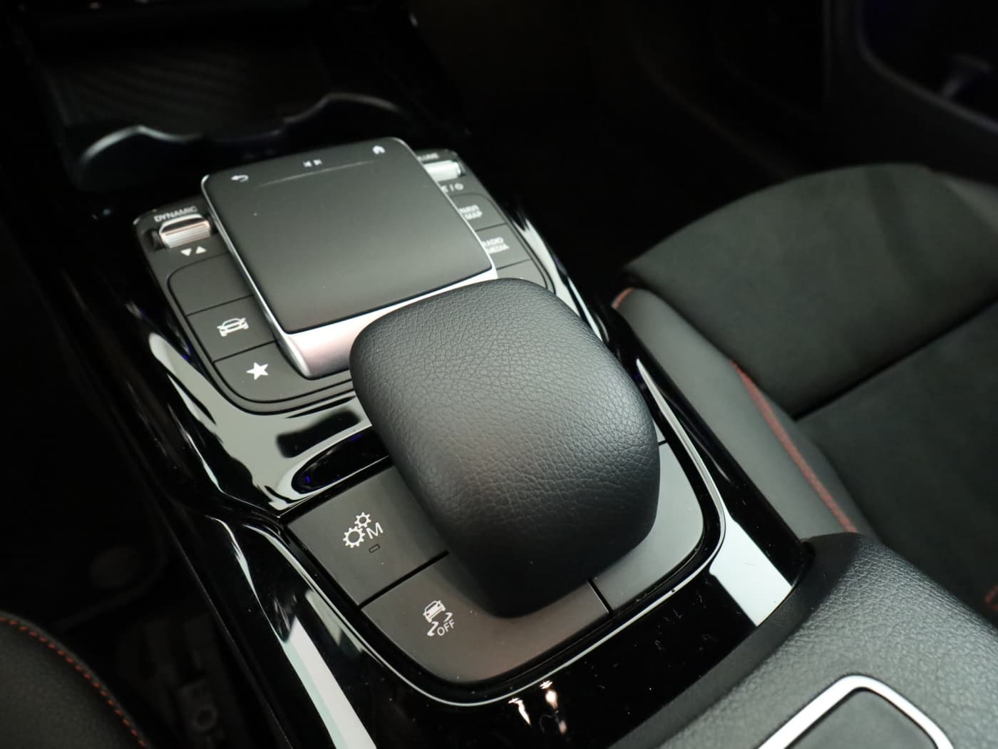 Mercedes-Benz CLA 35 AMG 4M Bild 15
