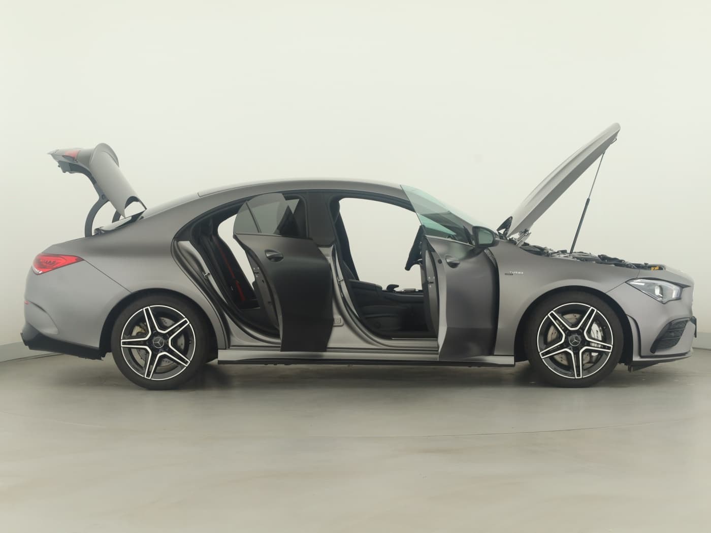 Mercedes-Benz CLA 35 AMG 4M Bild 8