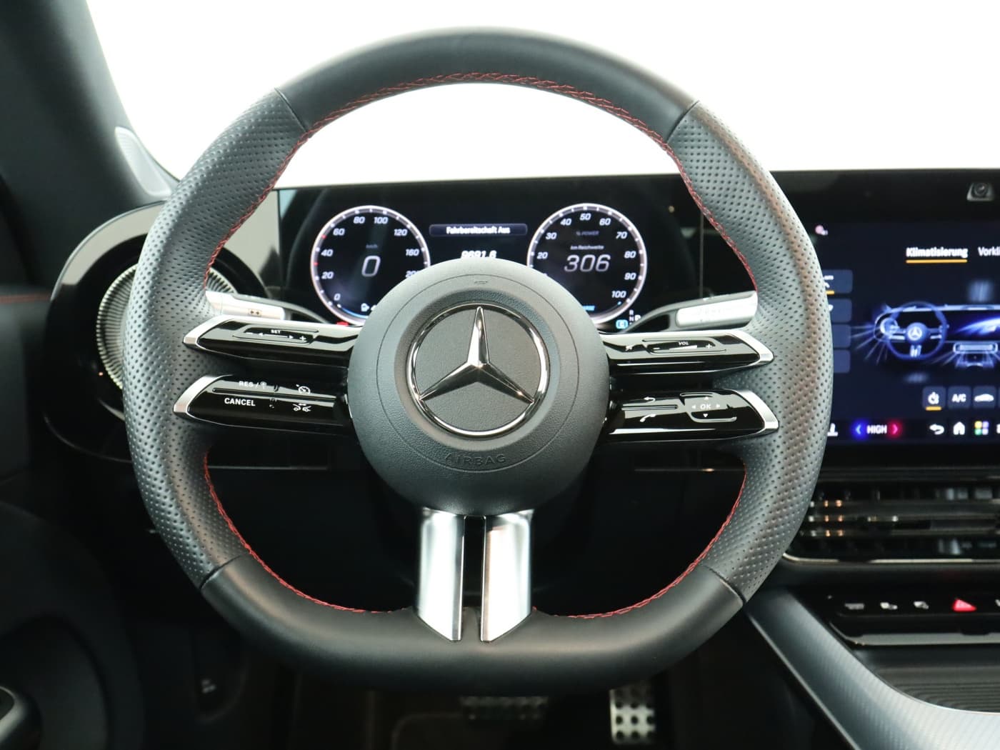 Mercedes-Benz CLA 250+ EQ Bild 11