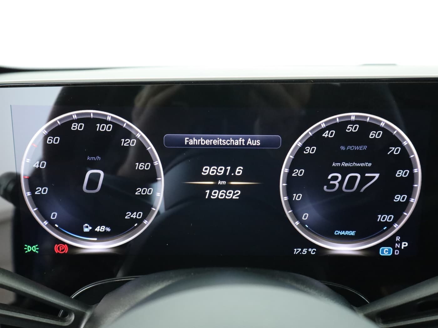 Mercedes-Benz CLA 250+ EQ Bild 12