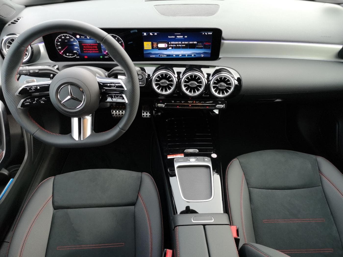 Mercedes-Benz A 200 Kompaktlimousine Bild 11