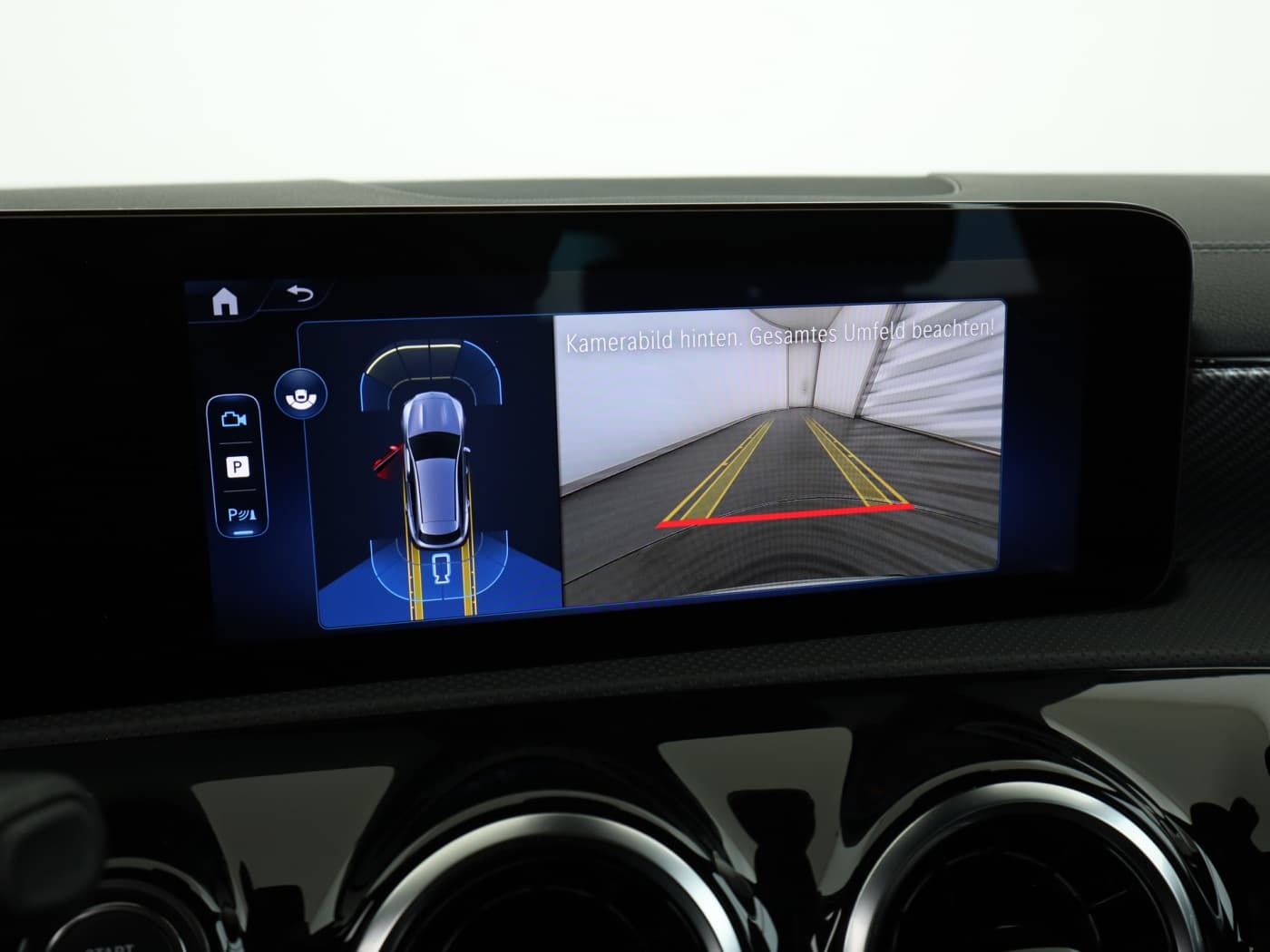 Mercedes-Benz CLA 180 SB Bild 25