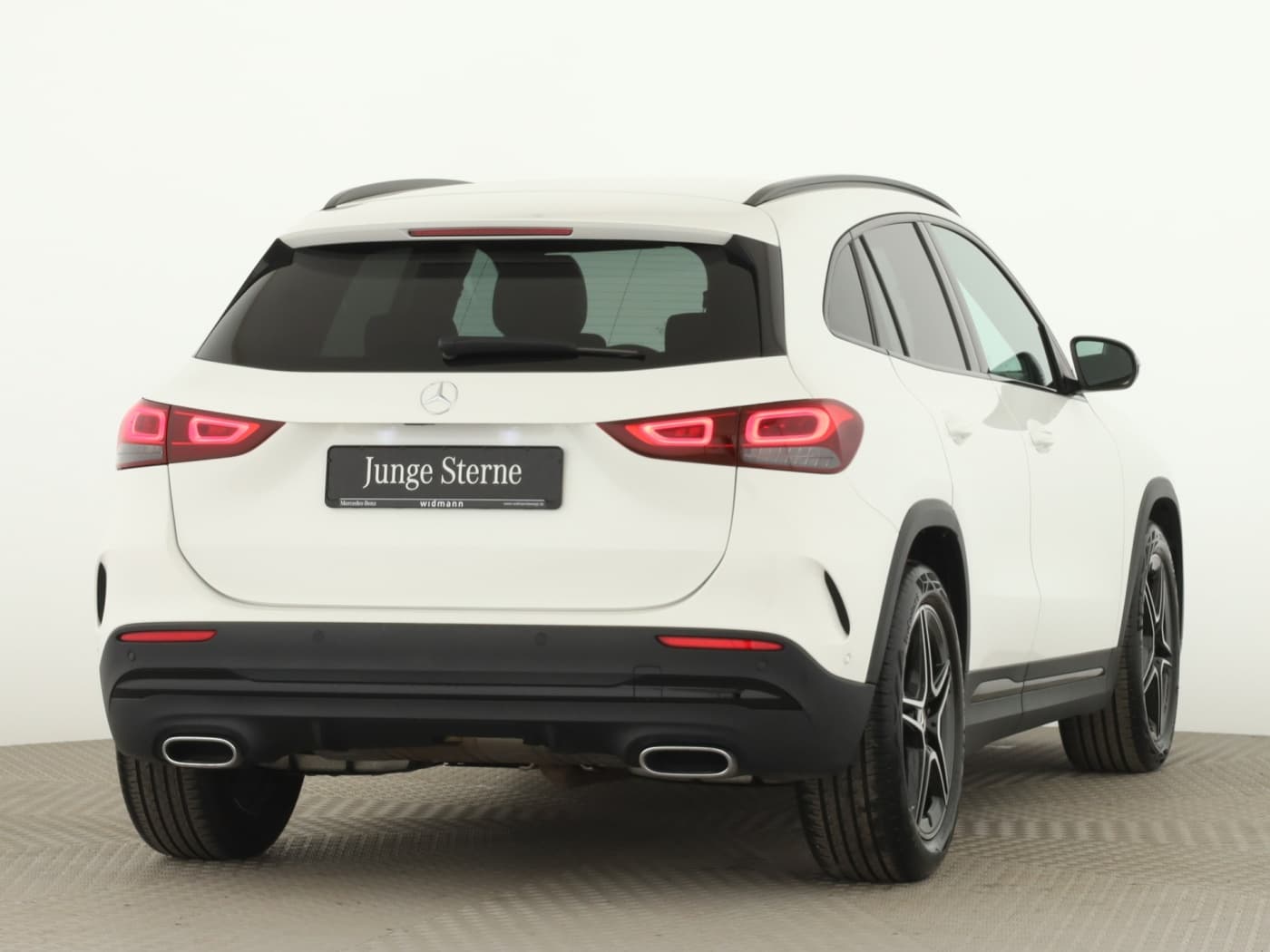 Mercedes-Benz GLA 200 Bild 2