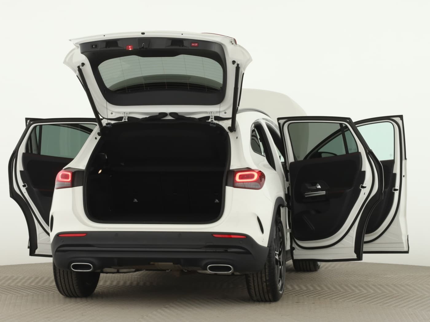 Mercedes-Benz GLA 200 Bild 9