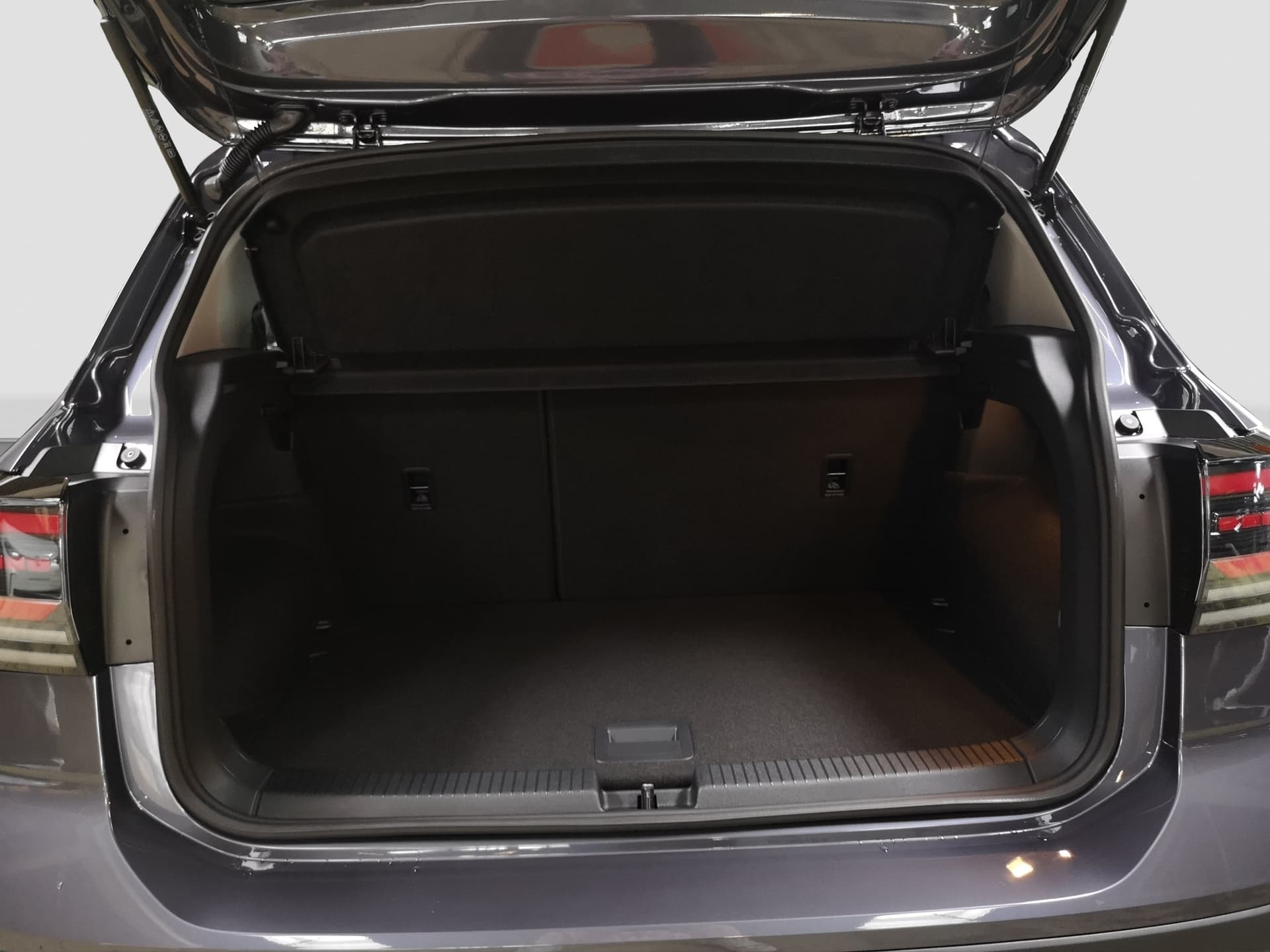 Volkswagen T-Cross Life 1.0 l TSI OPF  DSG Bild 19