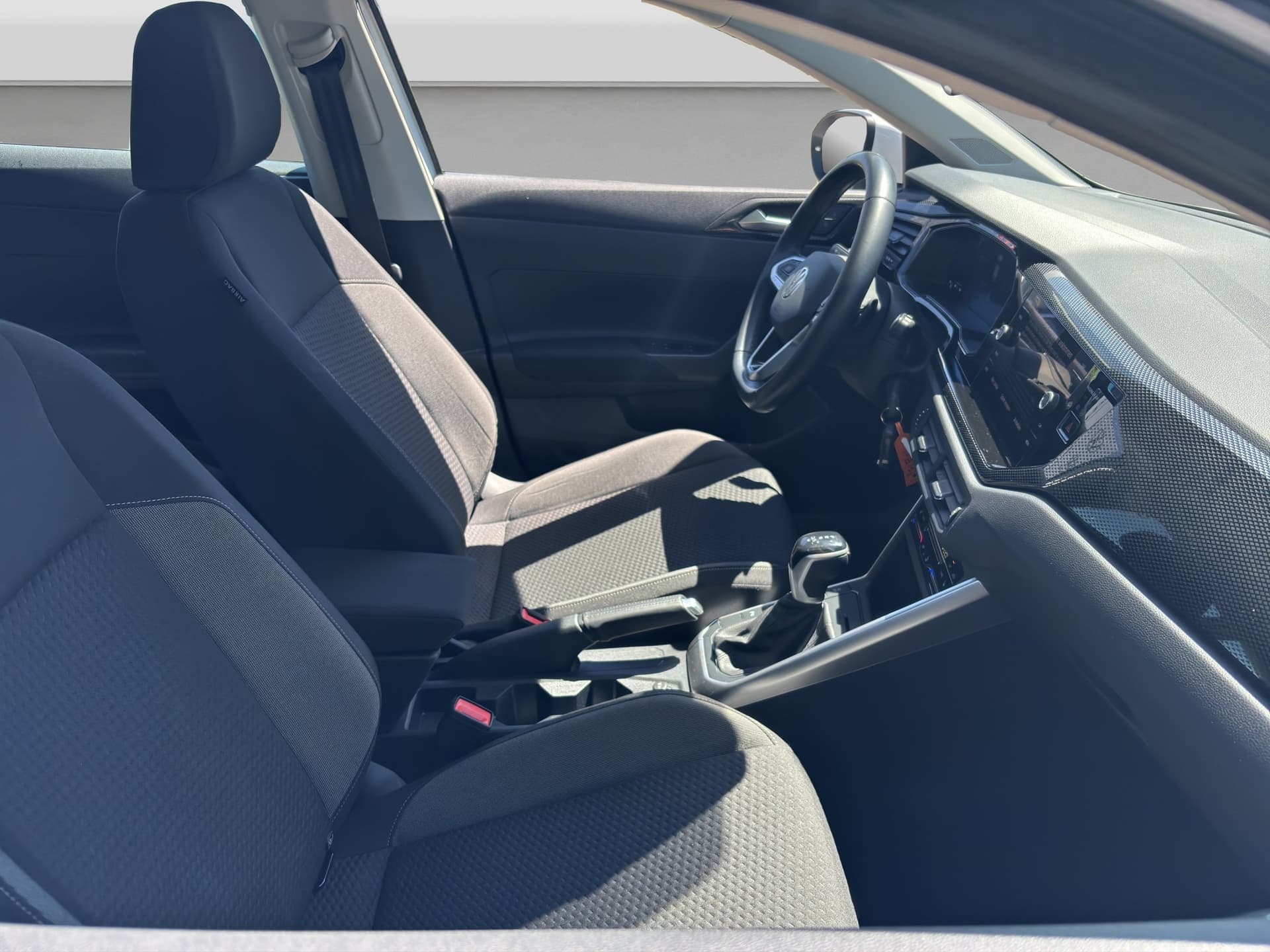 Volkswagen Taigo Life 1.0 TSI 110 PS Automatik Kamera App-Connect Bild 13