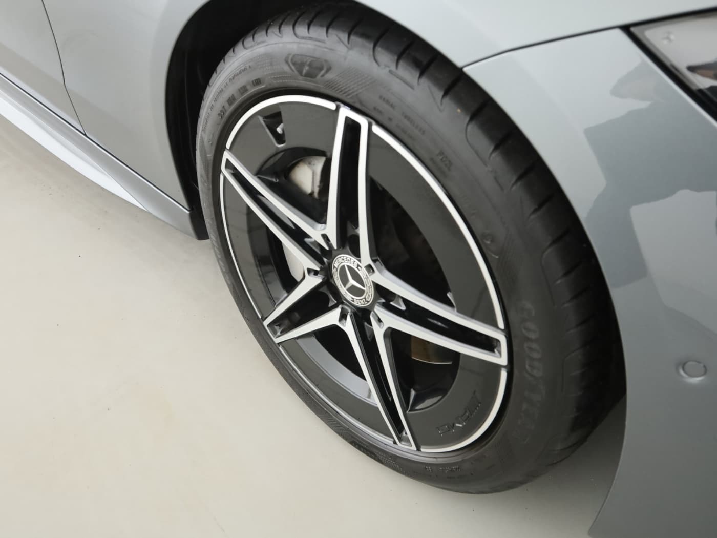 Mercedes-Benz C 220 d T Bild 21