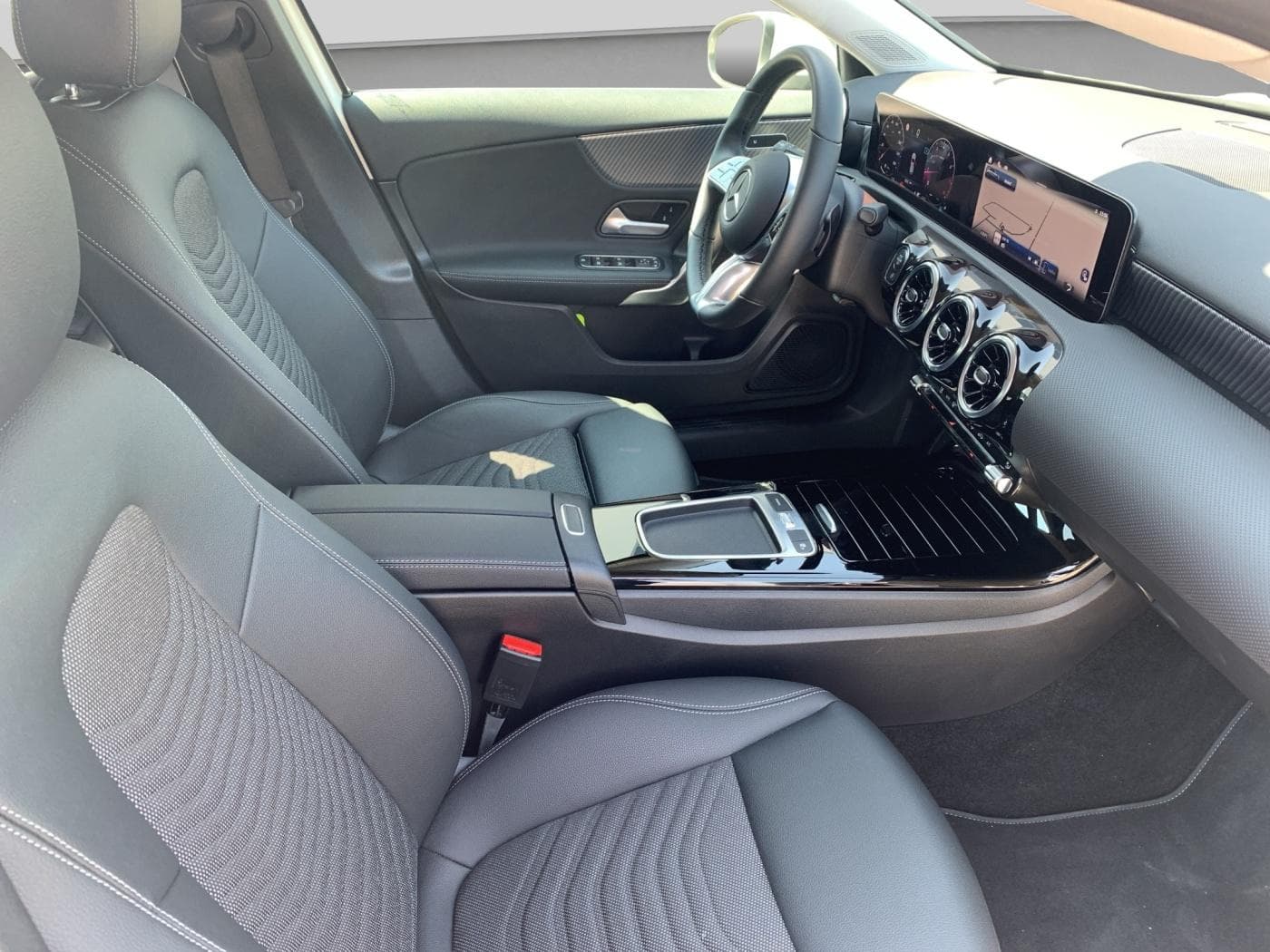 Mercedes-Benz A 180 Bild 15