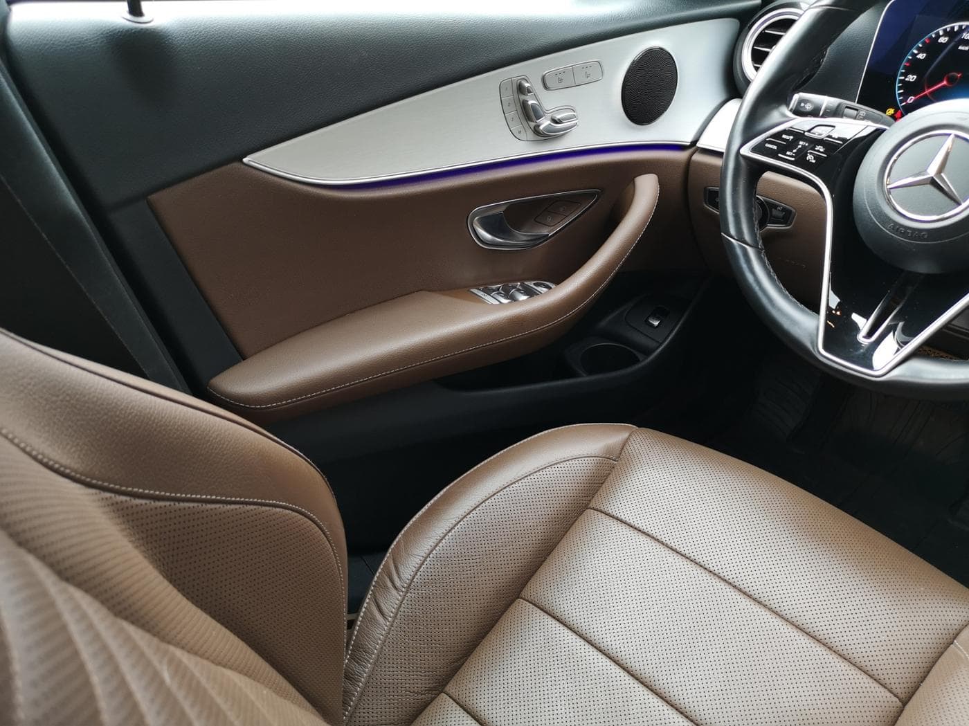 Mercedes-Benz E 400 d 4M T Bild 16