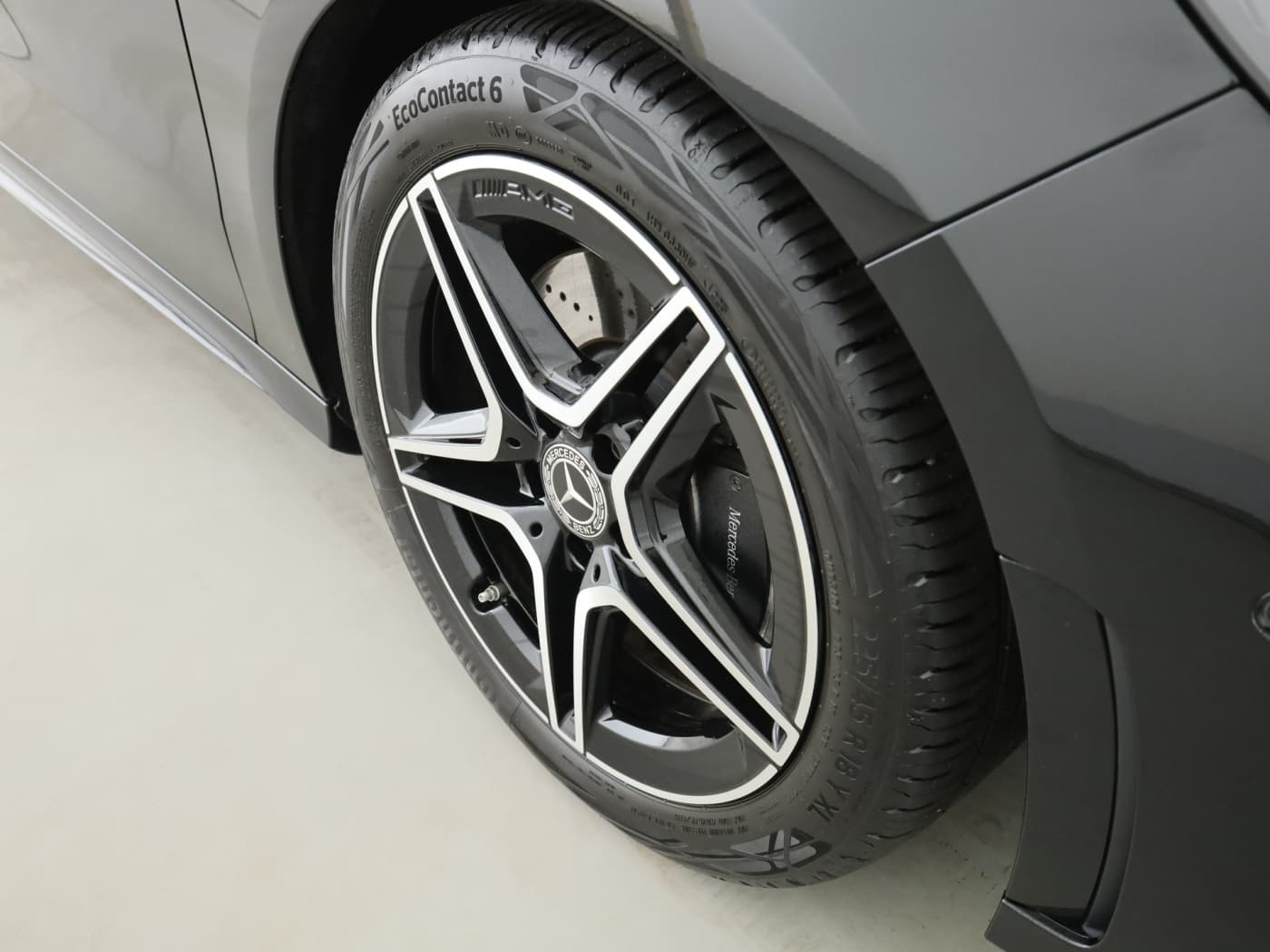 Mercedes-Benz B 220 d 4M Bild 21