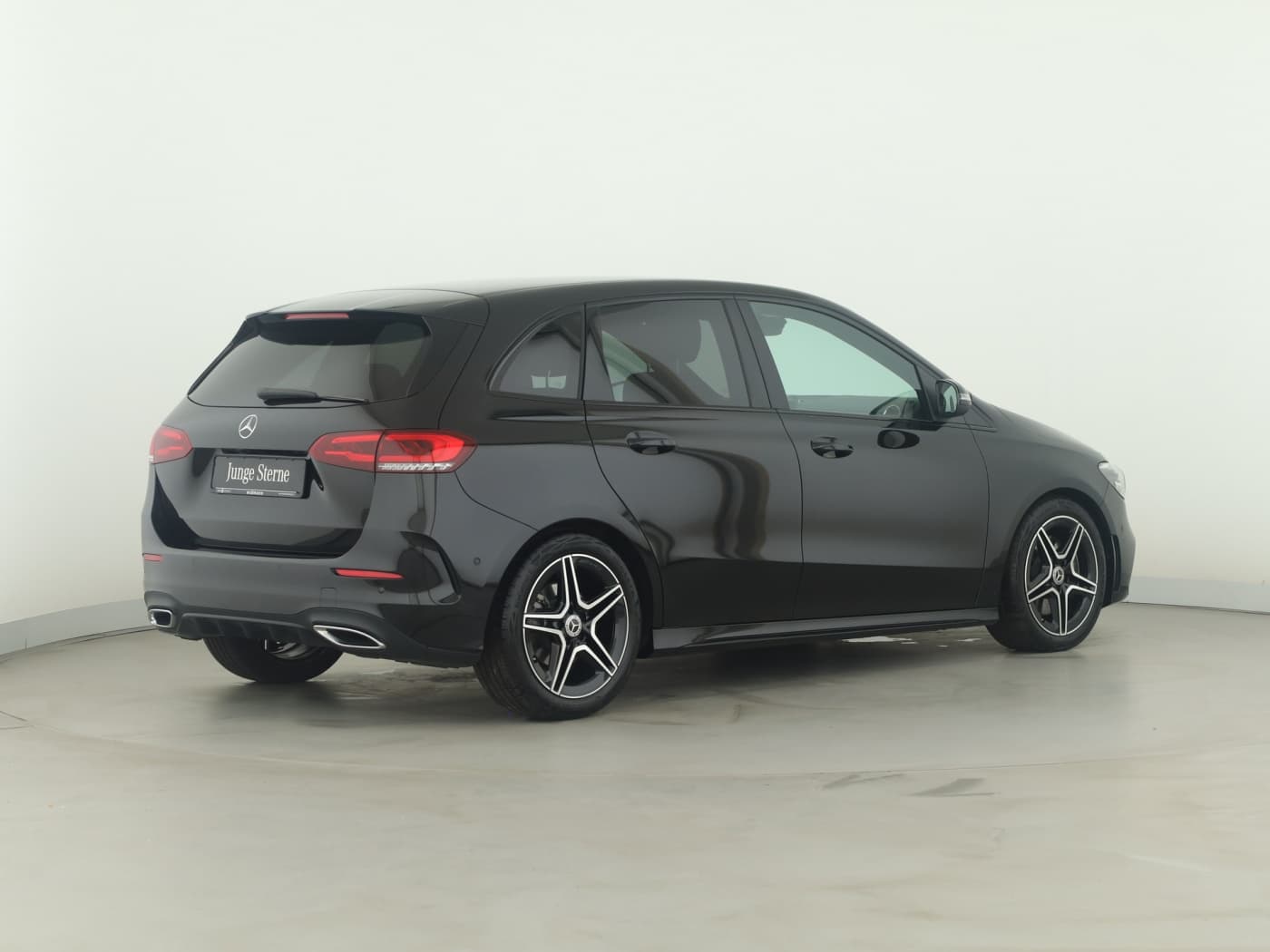 Mercedes-Benz B 220 d 4M Bild 6