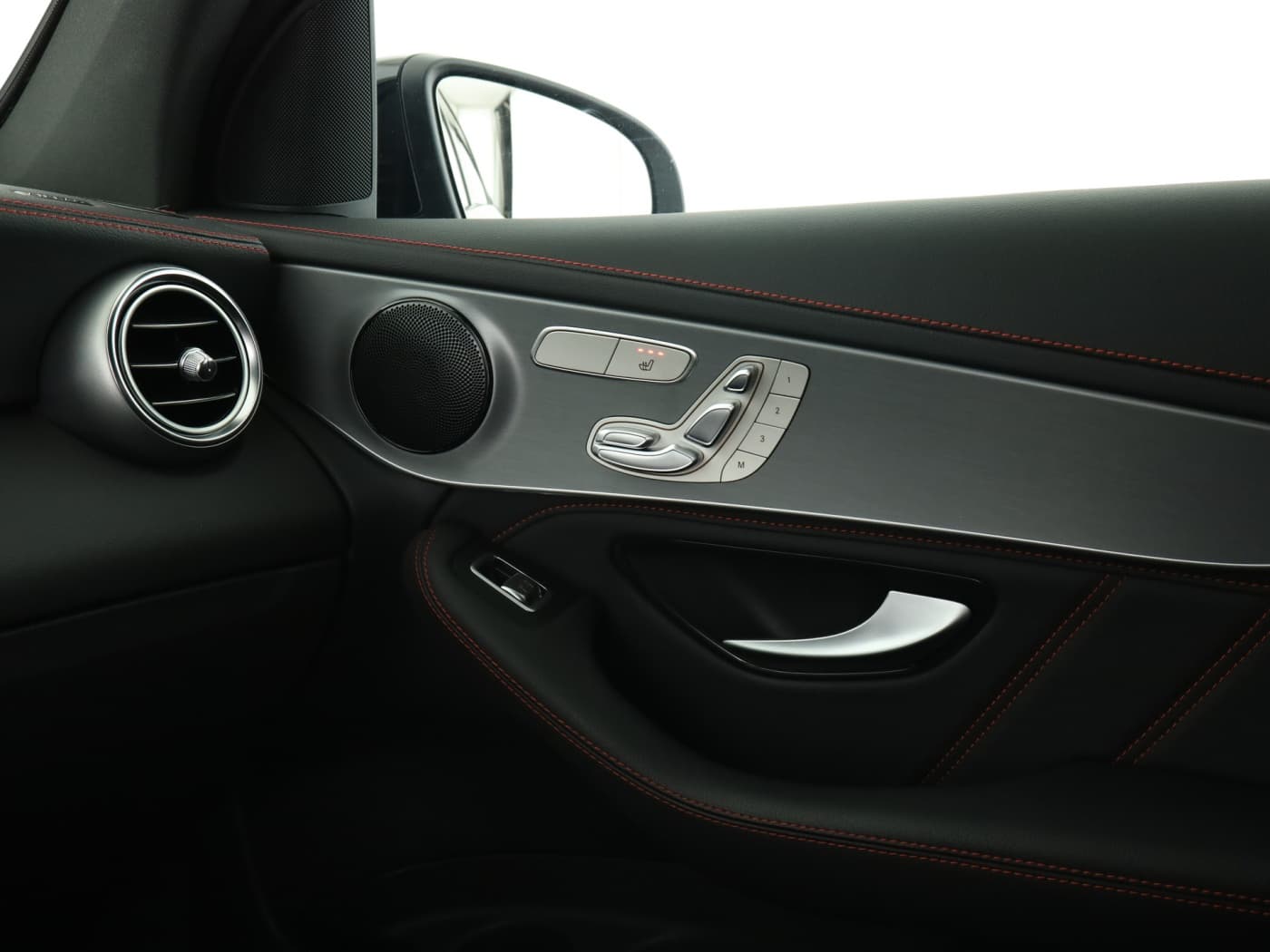 Mercedes-Benz GLC 300 4M Coup Bild 16