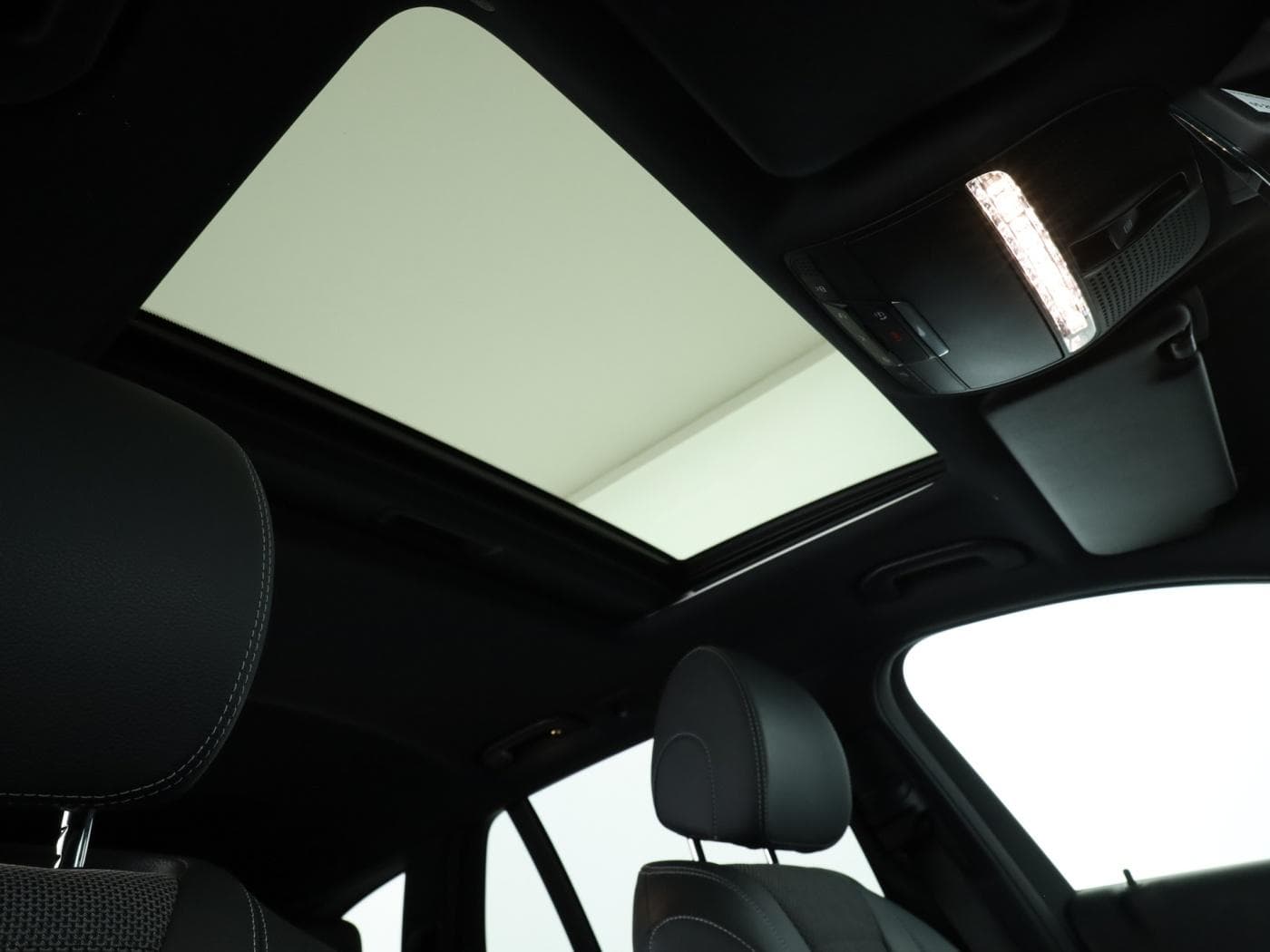 Mercedes-Benz E 220 d 4M T All-Terrain Bild 21