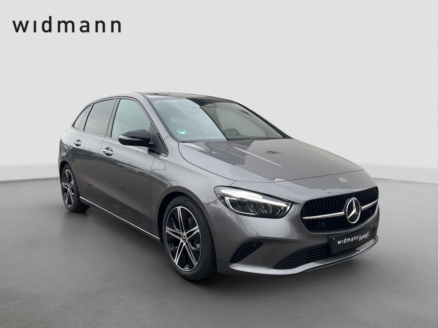 Mercedes-Benz B 180 Bild 7