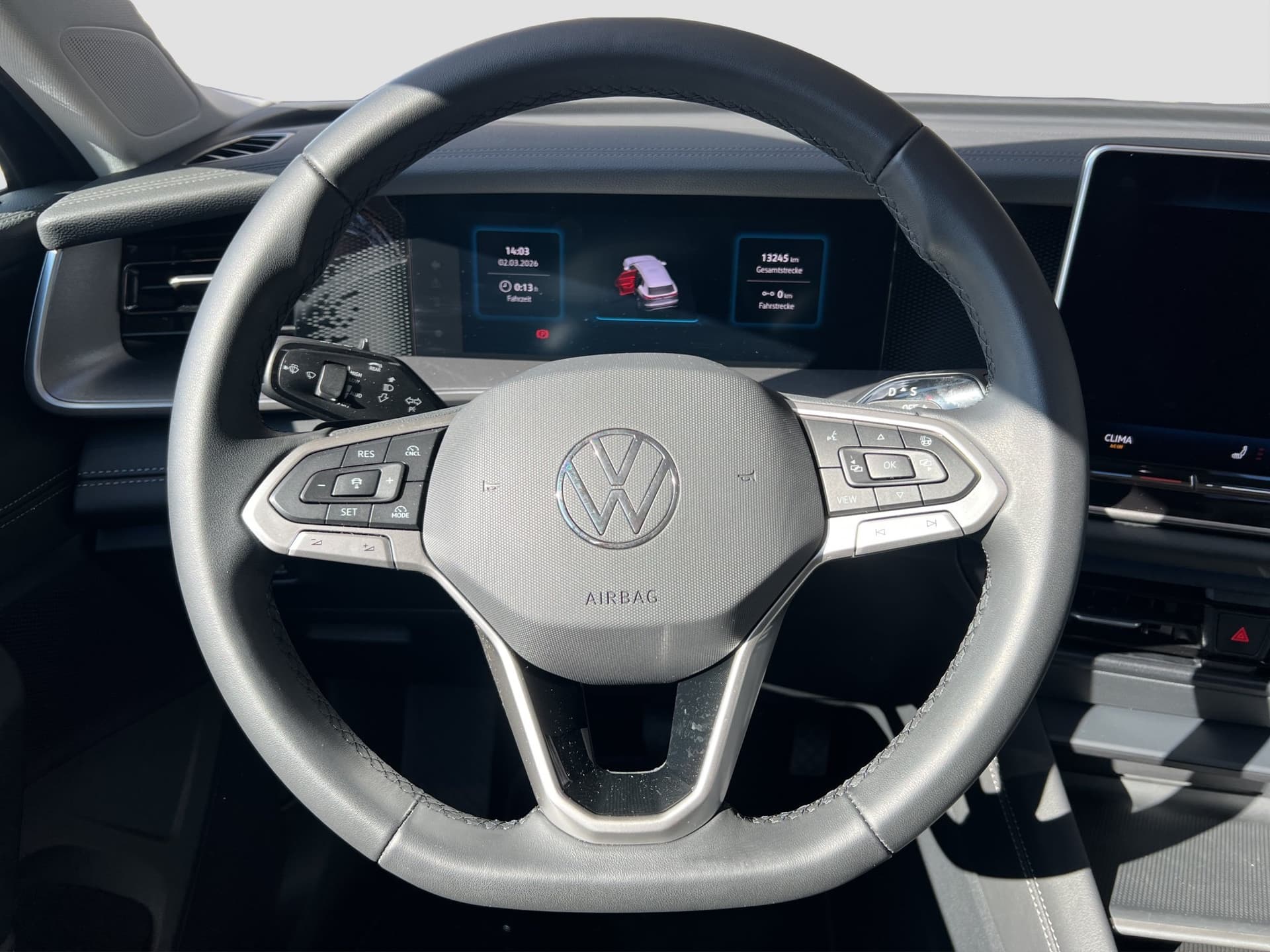 Volkswagen Tayron Life 1.5 eTSI 150 PS DSG AHK Kamera Bild 10