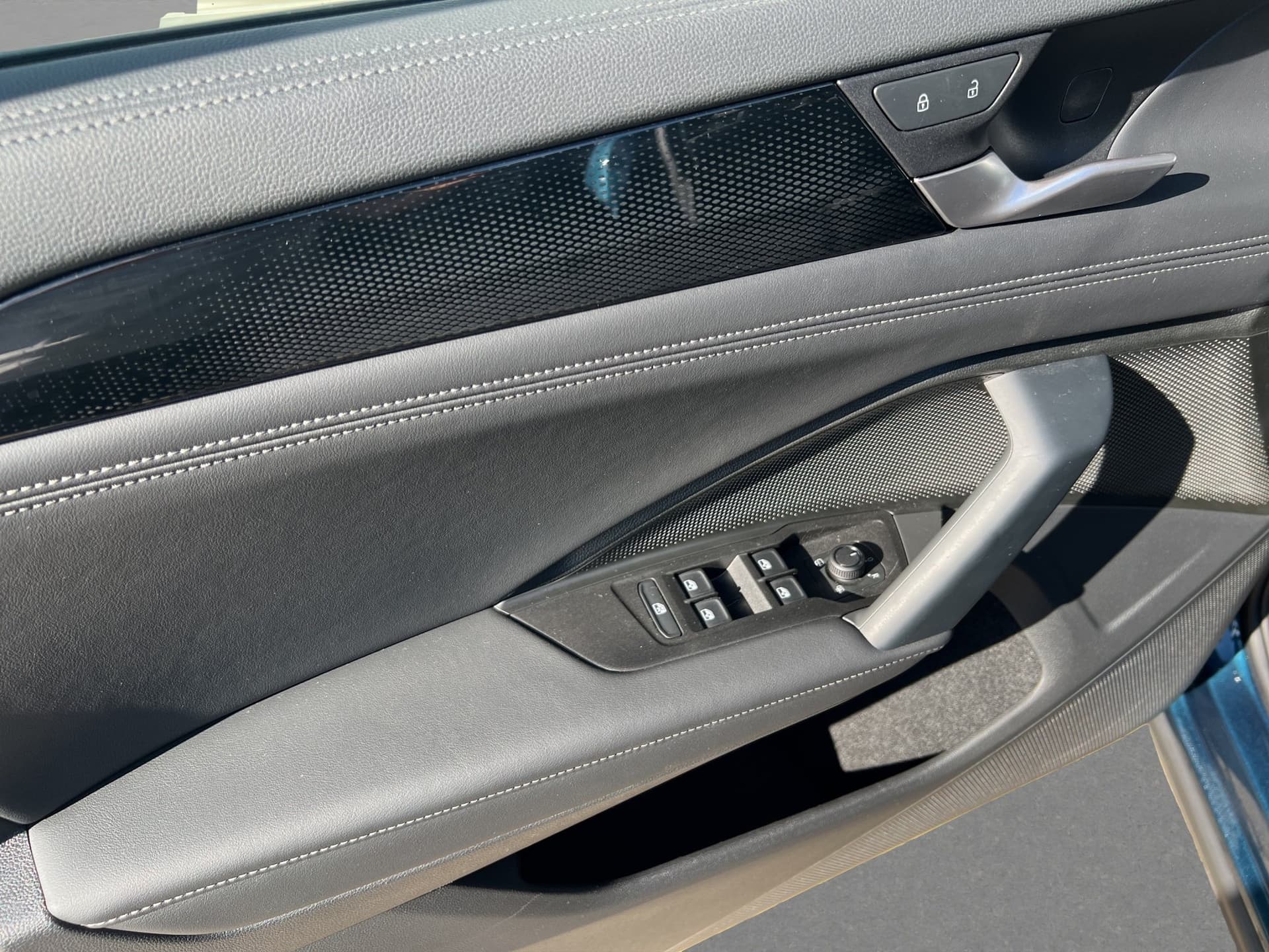 Volkswagen Tayron Life 1.5 eTSI 150 PS DSG AHK Kamera Bild 15