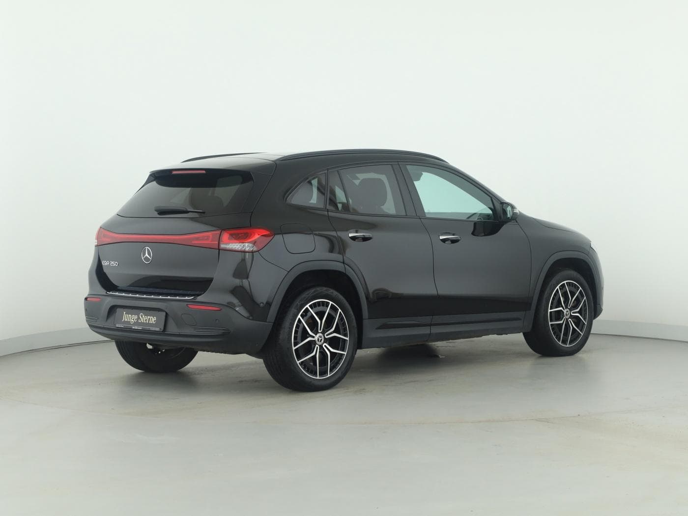 Mercedes-Benz EQA 250 Bild 6