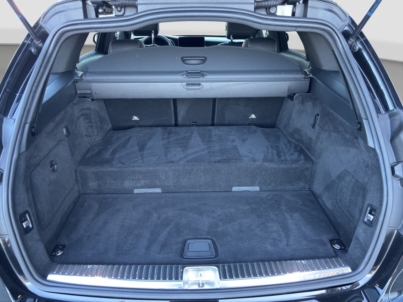 Mercedes-Benz C 300 de T Bild 19