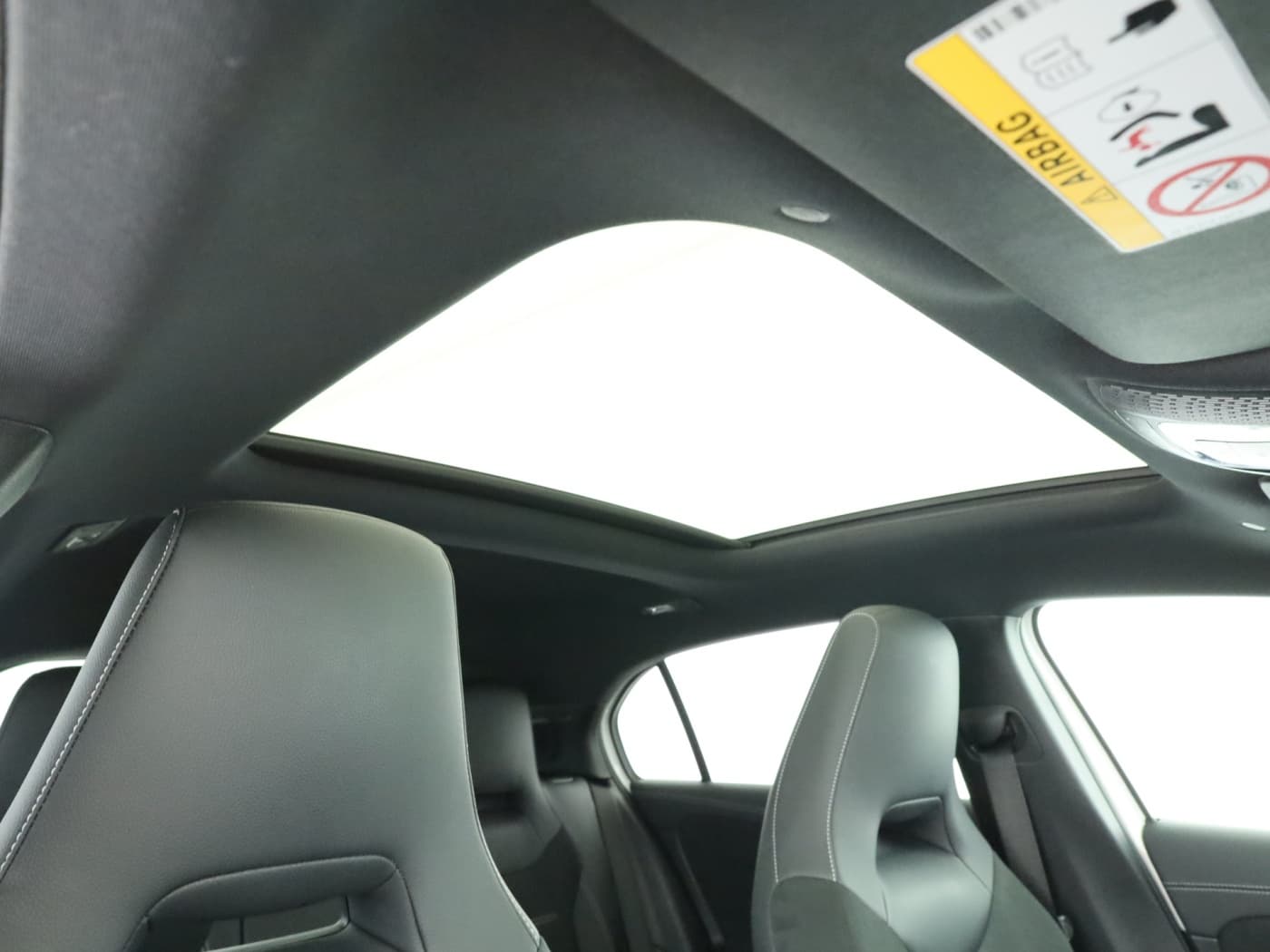 Mercedes-Benz A 250 e Bild 21