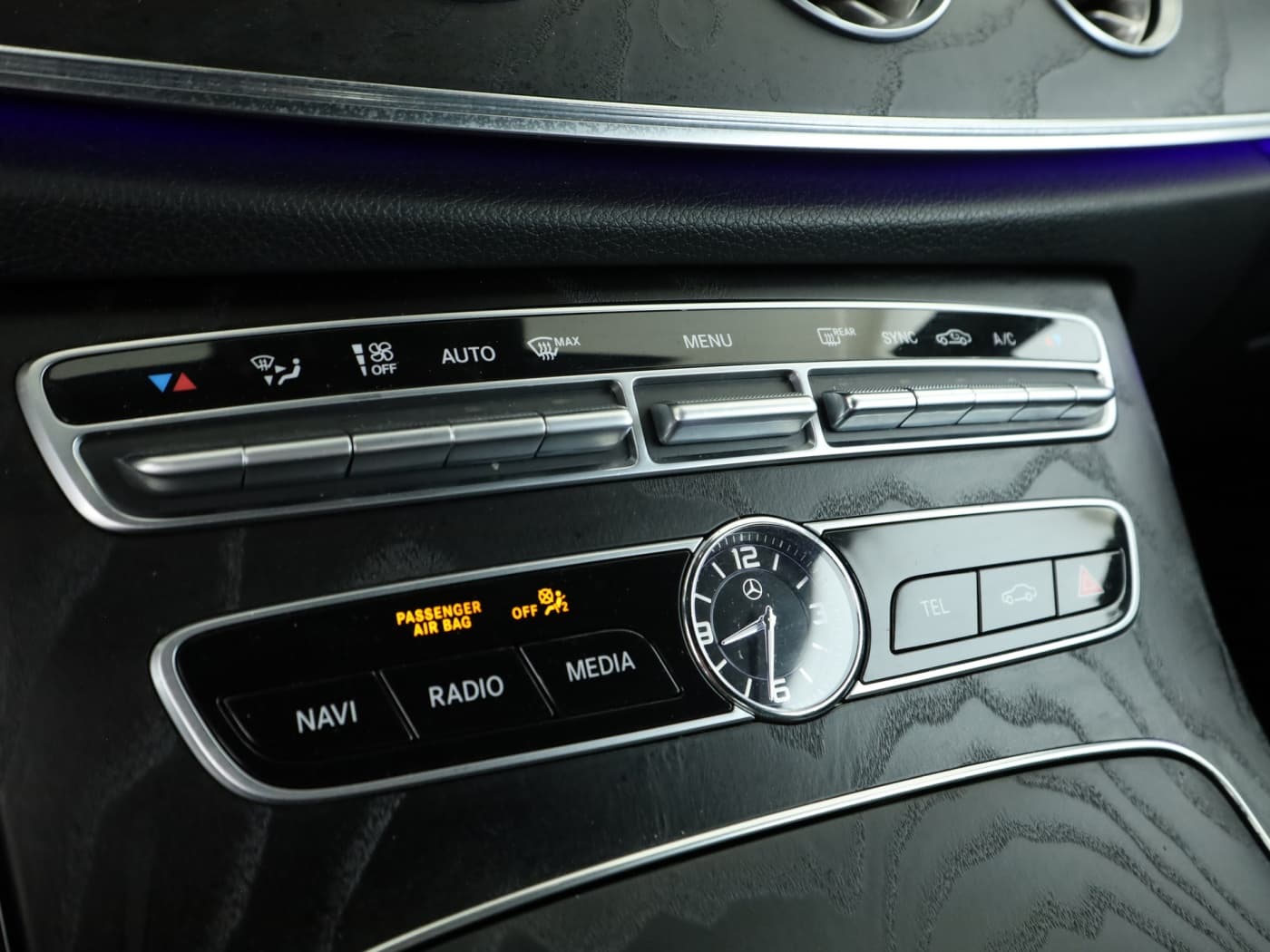Mercedes-Benz E 200 Cabrio Bild 14