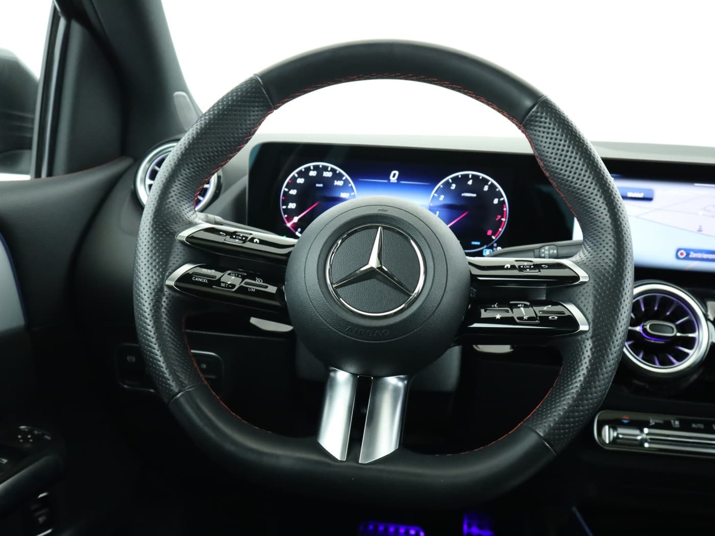Mercedes-Benz B 200 Bild 11
