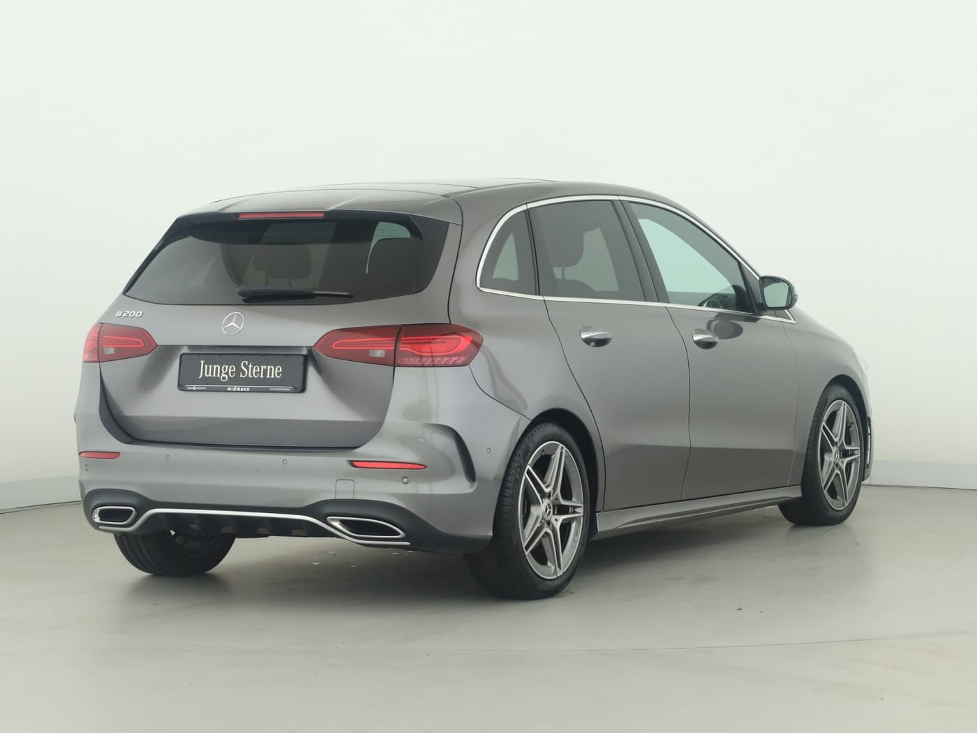 Mercedes-Benz B 200 Bild 2