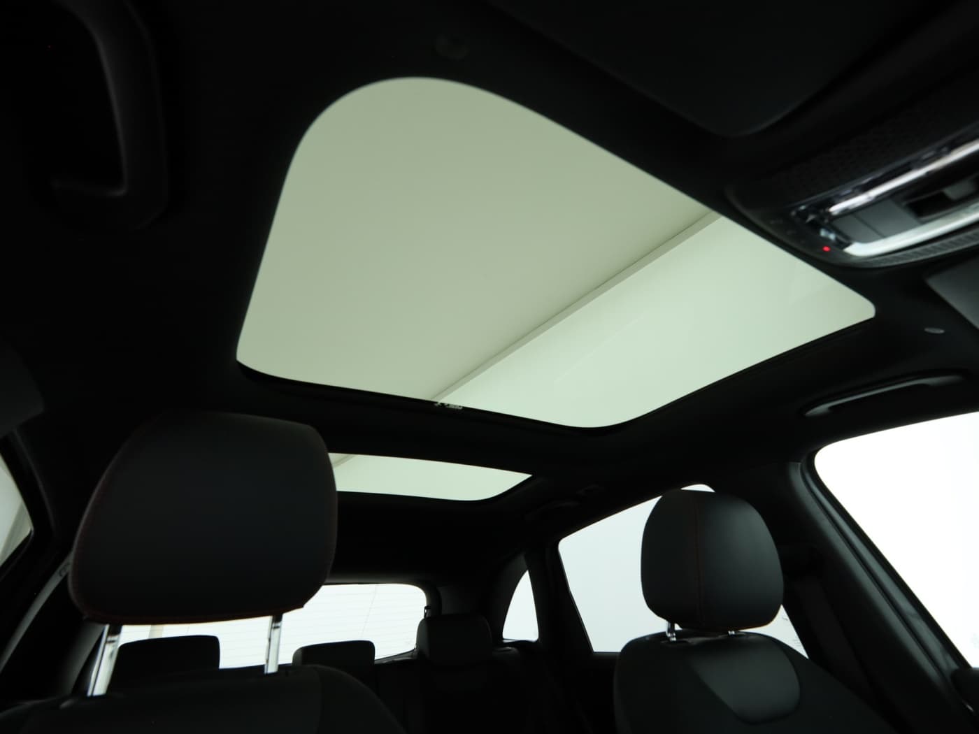 Mercedes-Benz B 200 Bild 21