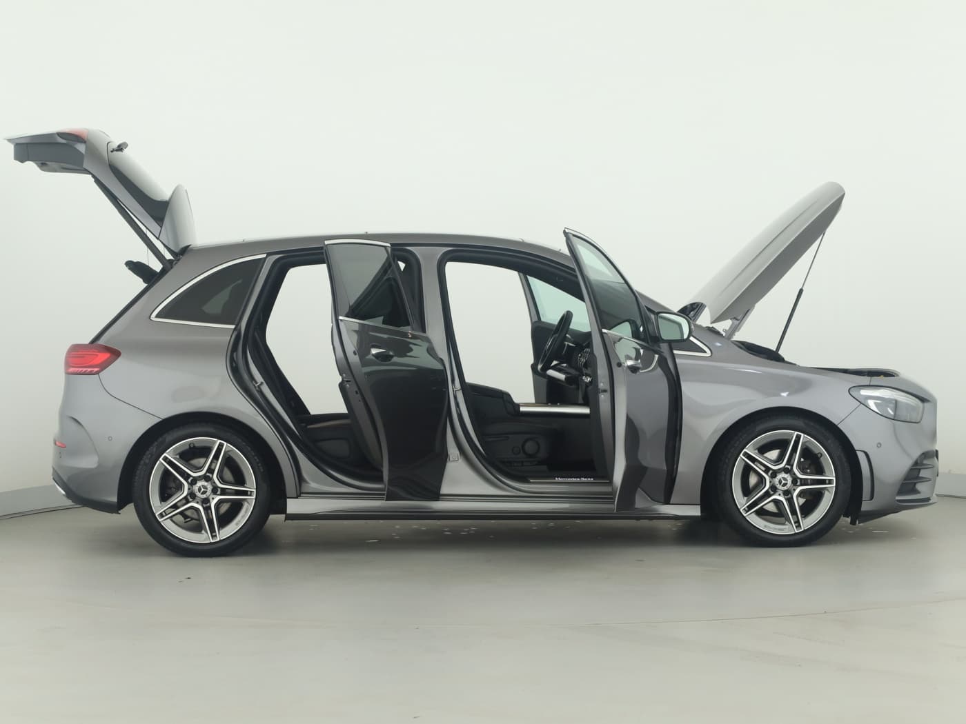 Mercedes-Benz B 200 Bild 8