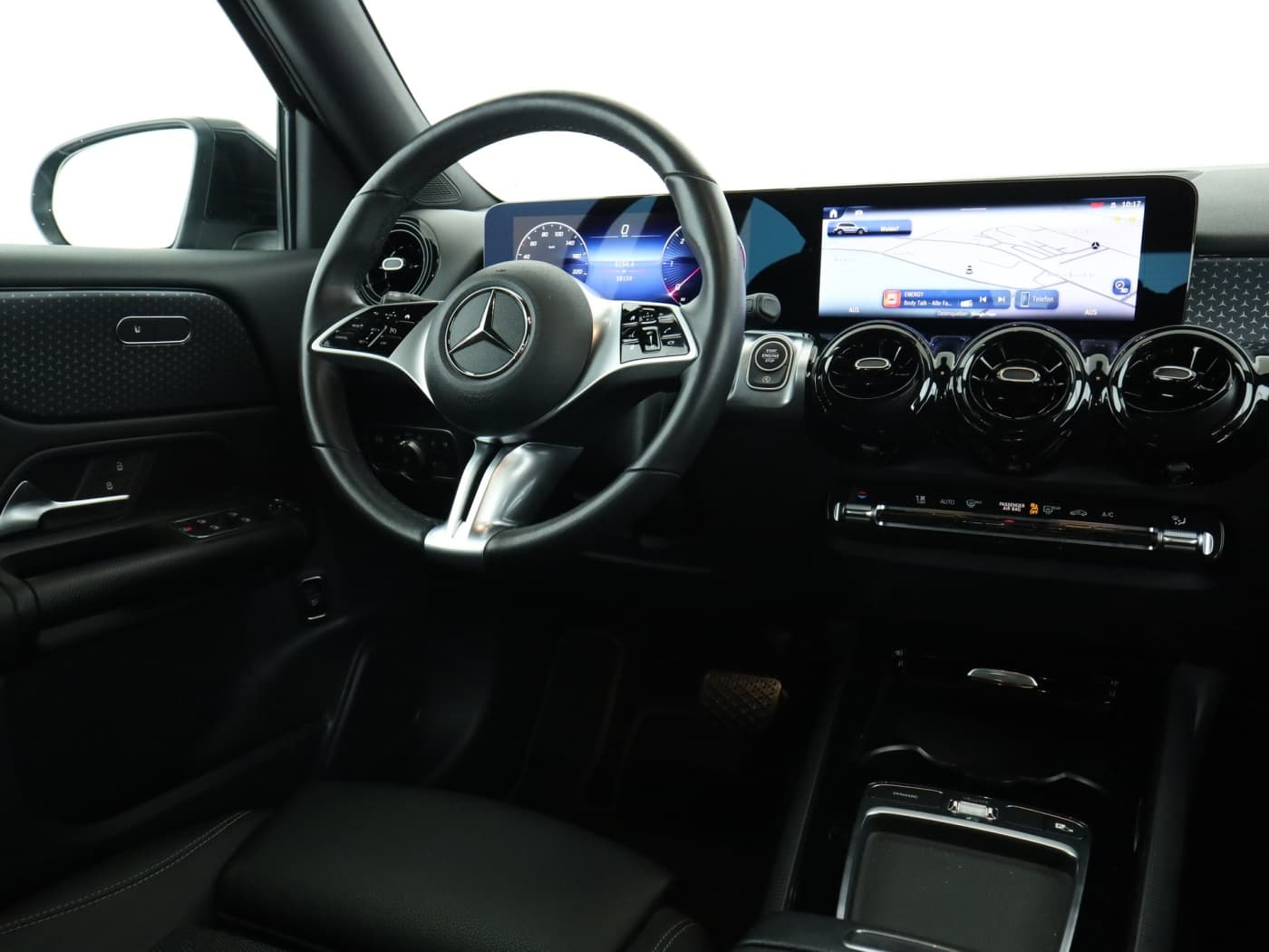 Mercedes-Benz GLB 200 d Bild 10