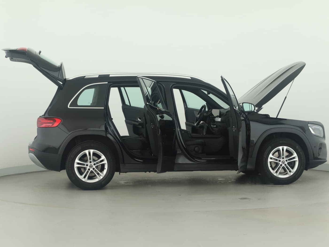 Mercedes-Benz GLB 200 d Bild 8