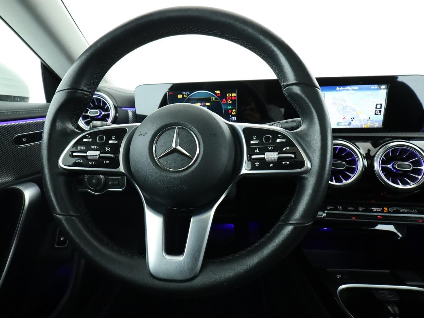 Mercedes-Benz CLA 250 e SB Bild 11