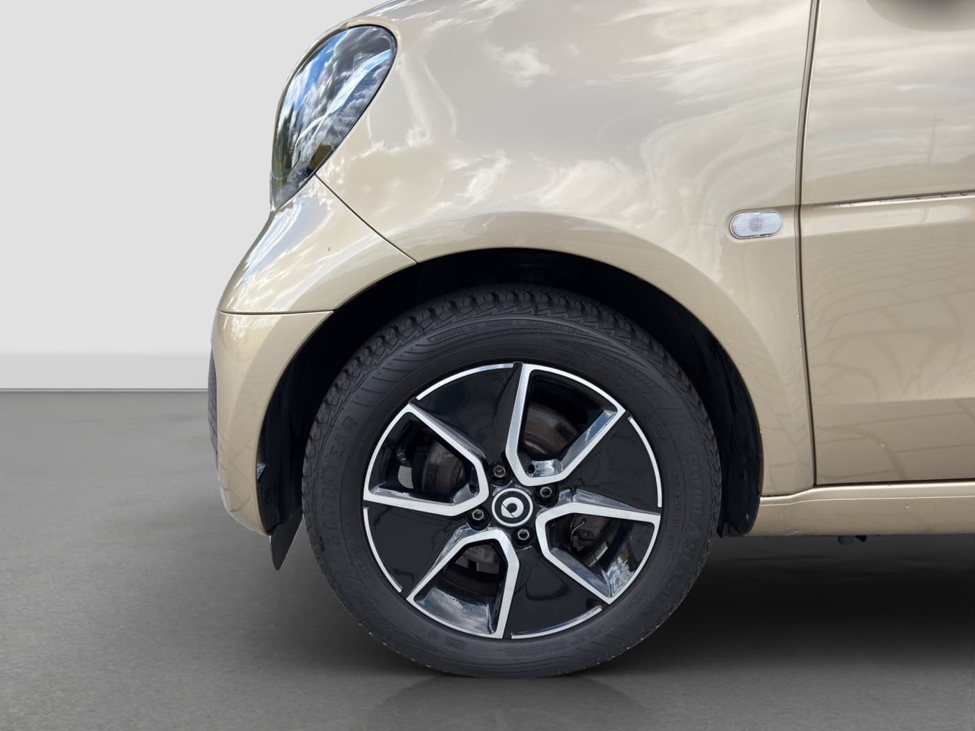 Smart fortwo EQ cabrio Bild 19