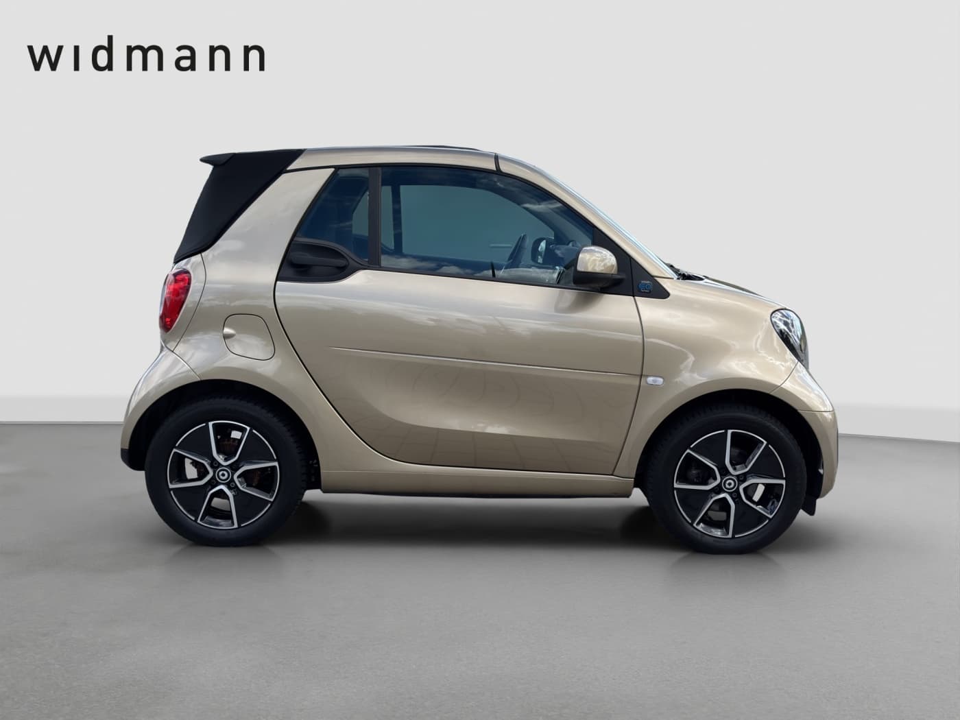 Smart fortwo EQ cabrio Bild 6