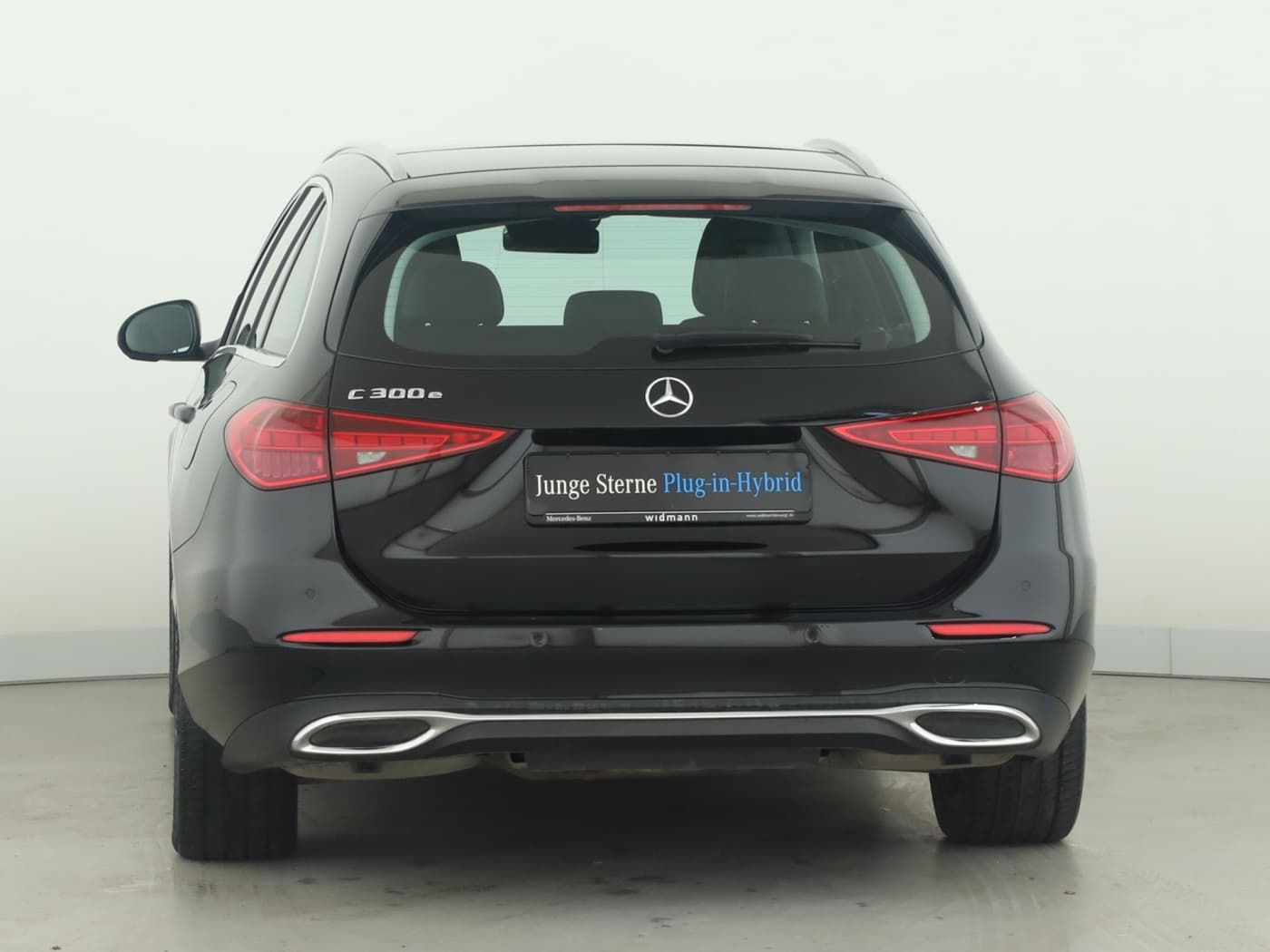 Mercedes-Benz C 300 e T Bild 4