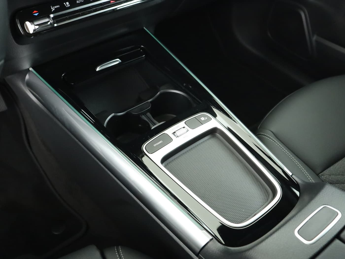 Mercedes-Benz EQA 250+ Bild 15
