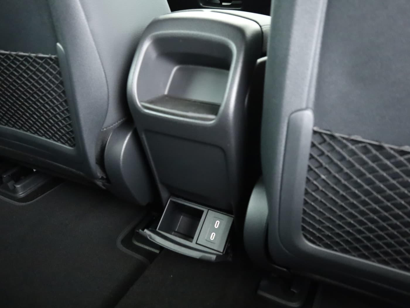 Mercedes-Benz EQA 250+ Bild 23