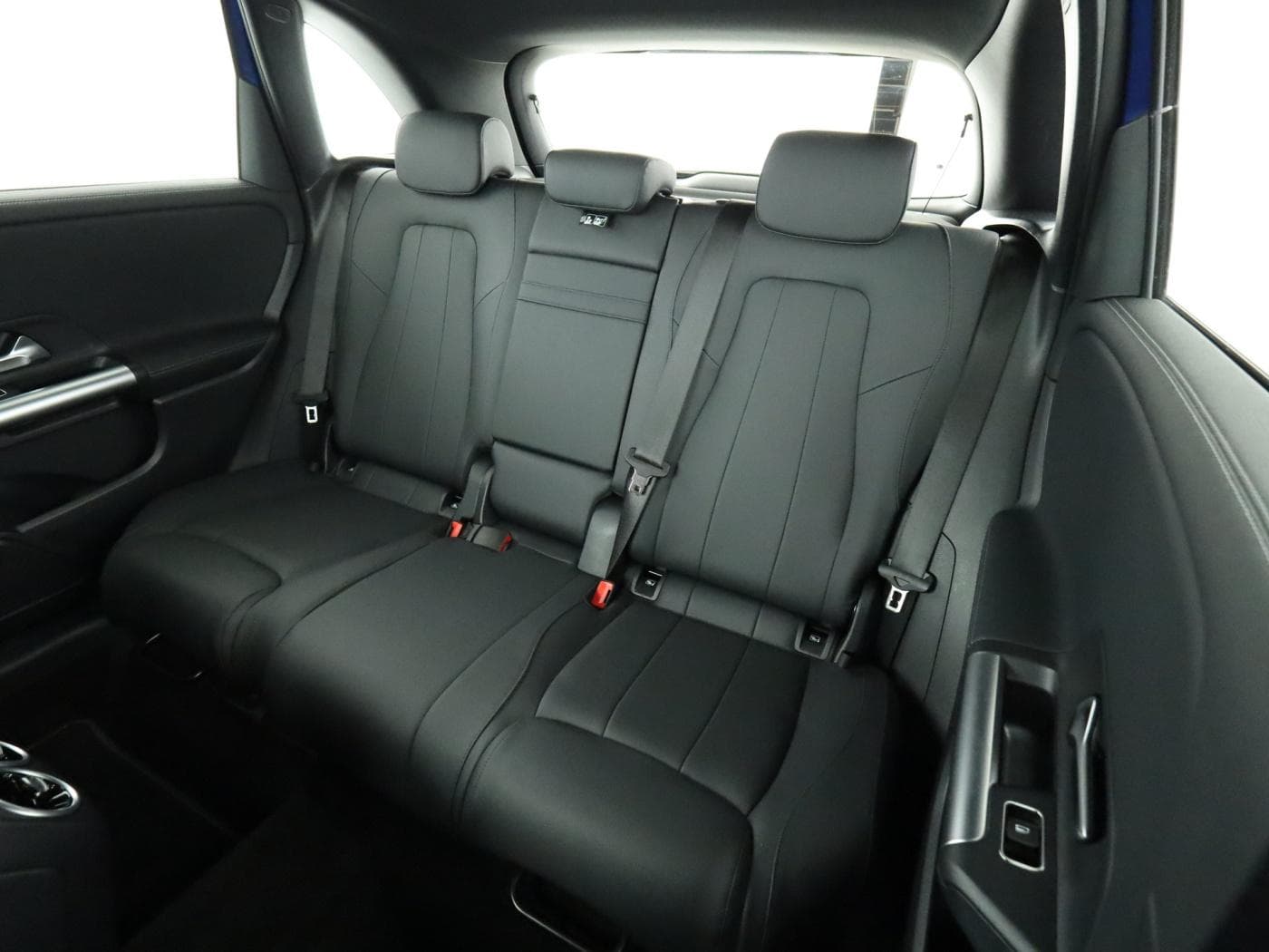 Mercedes-Benz B 220 d Bild 18