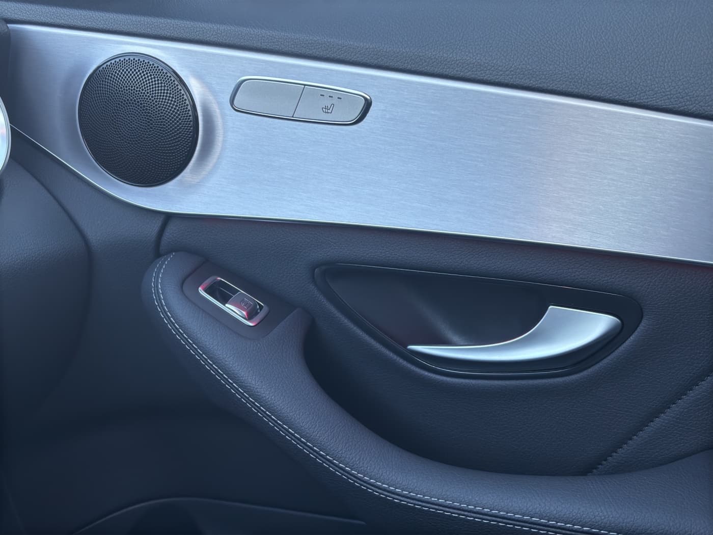 Mercedes-Benz C 300 de T Bild 14